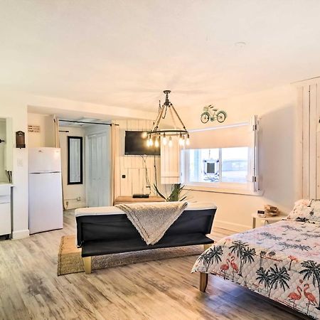 Idyllic Pass-A-Grille Studio - Walk To The Beach! St. Pete Beach Buitenkant foto