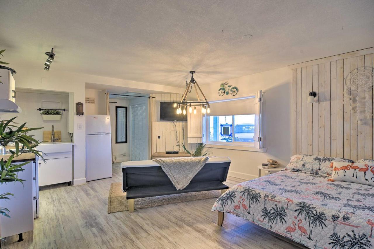 Idyllic Pass-A-Grille Studio - Walk To The Beach! St. Pete Beach Buitenkant foto
