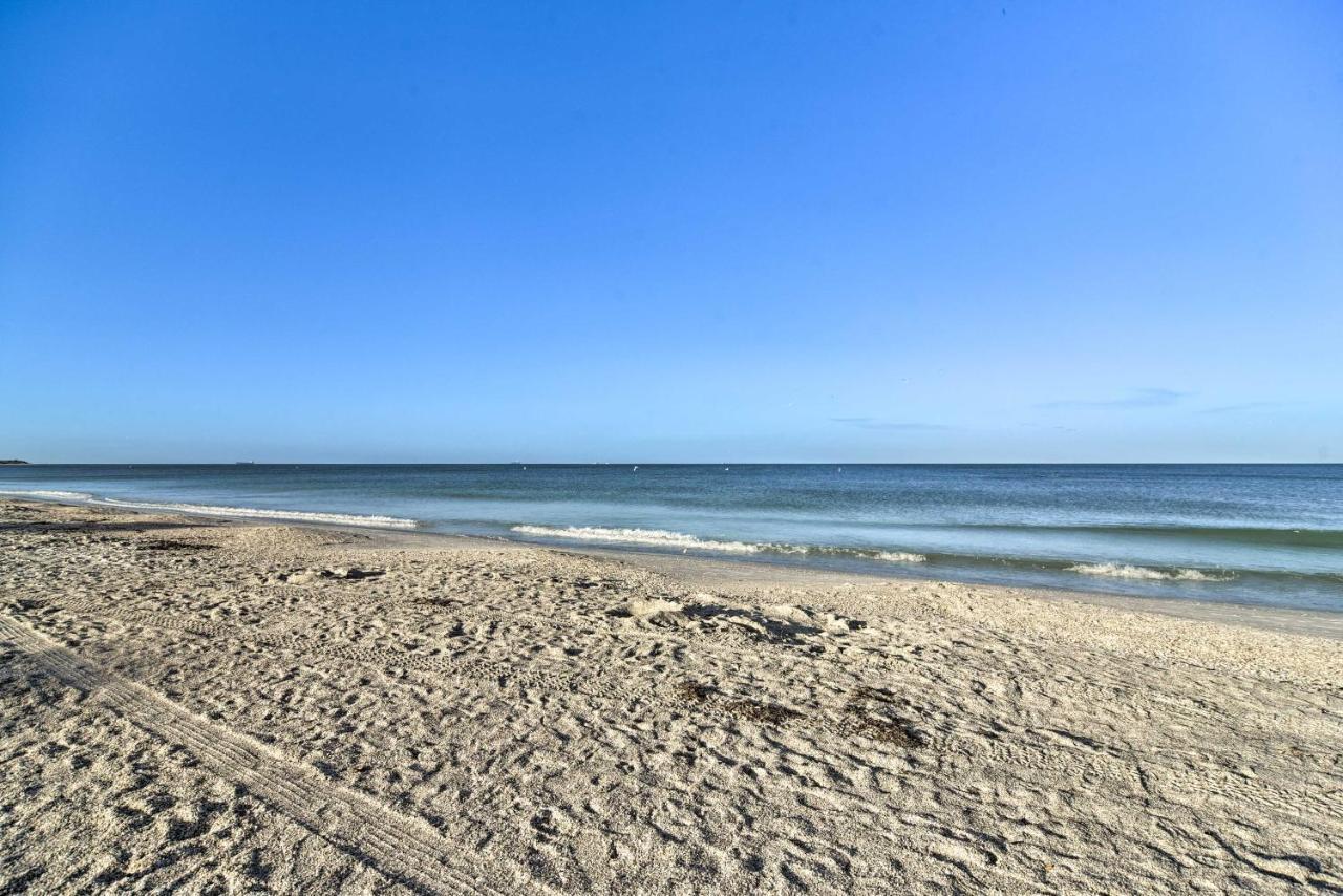 Idyllic Pass-A-Grille Studio - Walk To The Beach! St. Pete Beach Buitenkant foto