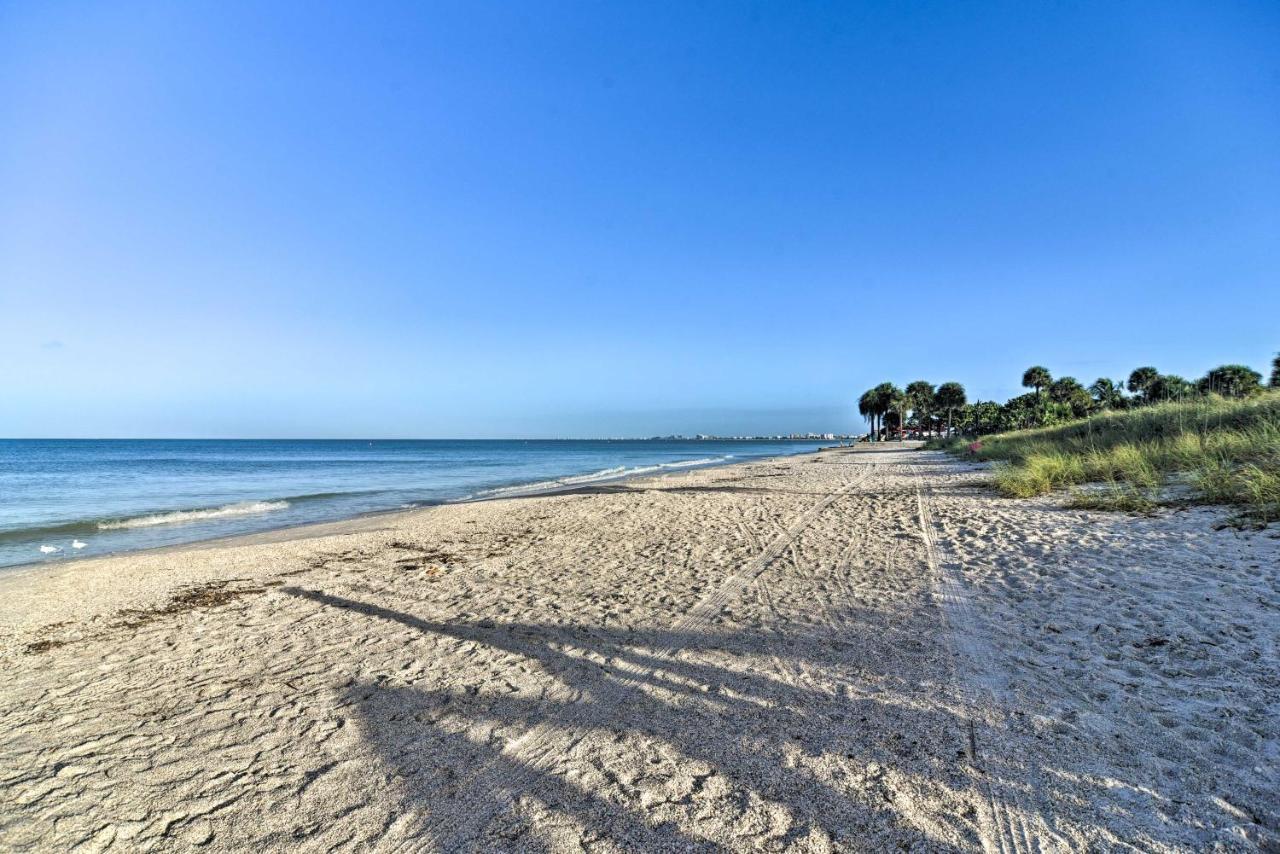 Idyllic Pass-A-Grille Studio - Walk To The Beach! St. Pete Beach Buitenkant foto
