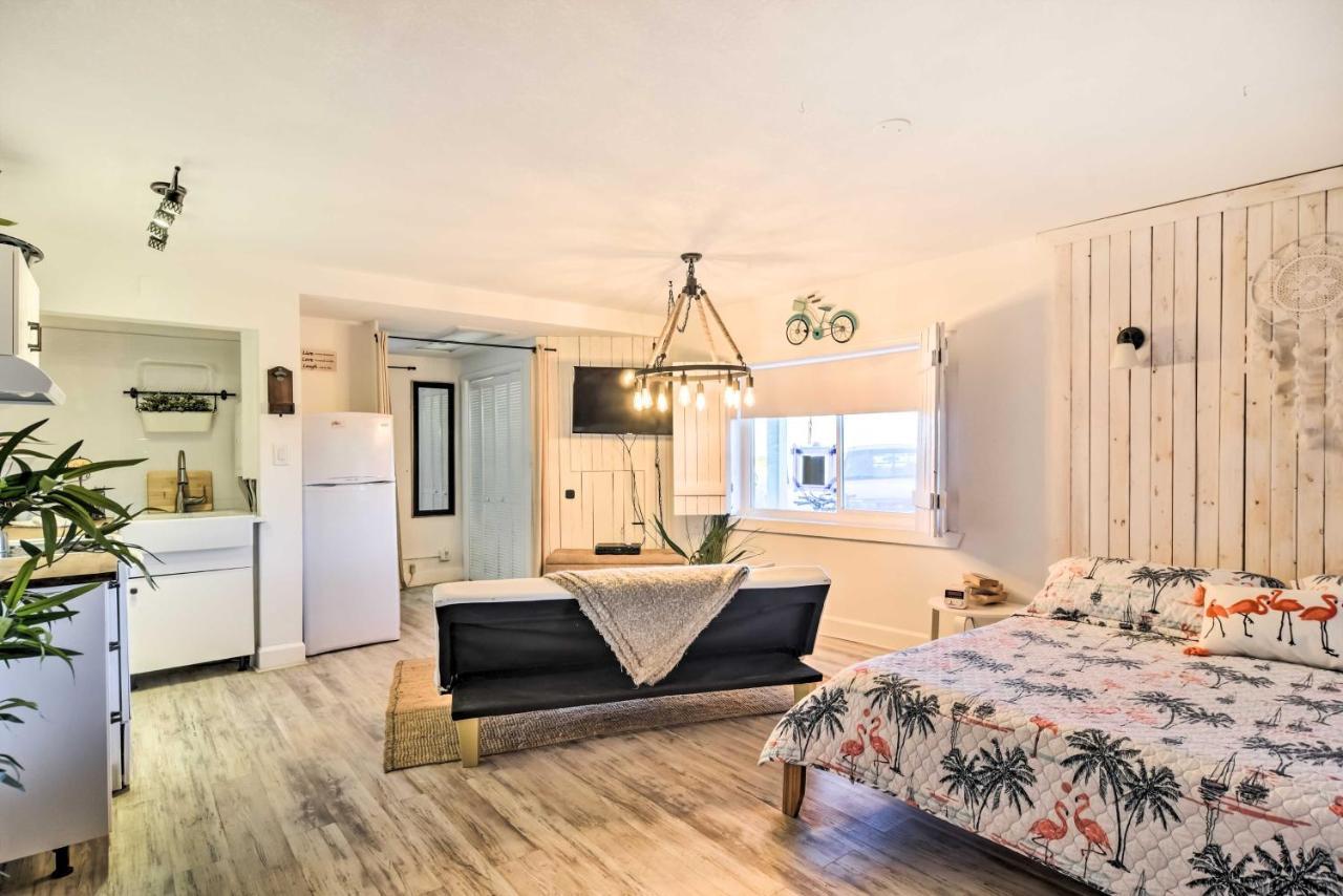 Idyllic Pass-A-Grille Studio - Walk To The Beach! St. Pete Beach Buitenkant foto